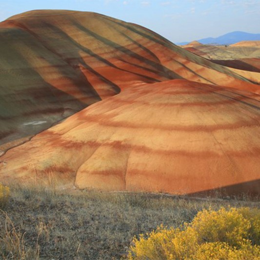 National Park vistas along the Columbia Plateau.