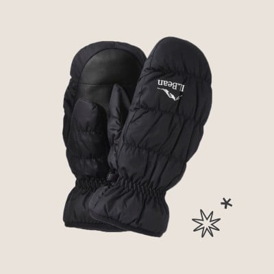 Black insulated mittens with textured grip and brand logo.