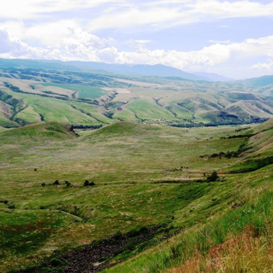 National Park vistas along the Columbia Plateau.